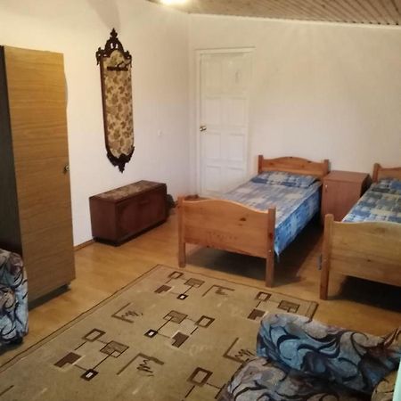 明斯克 Kadm汽车旅馆 外观 照片