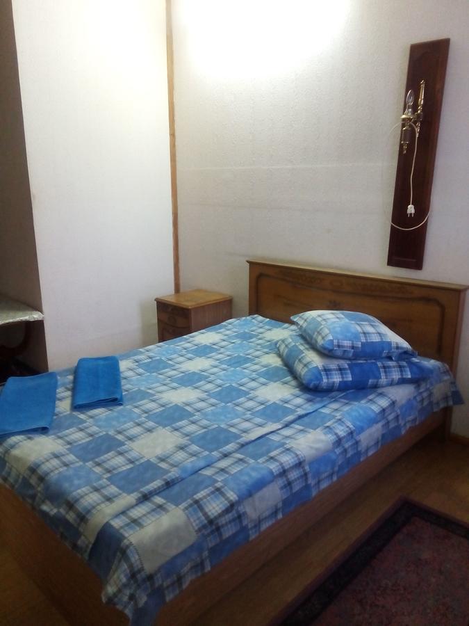 明斯克 Kadm汽车旅馆 外观 照片